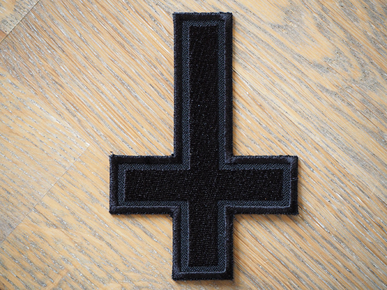INVERTED CROSS Patch (black) | Depressive Illusions Records